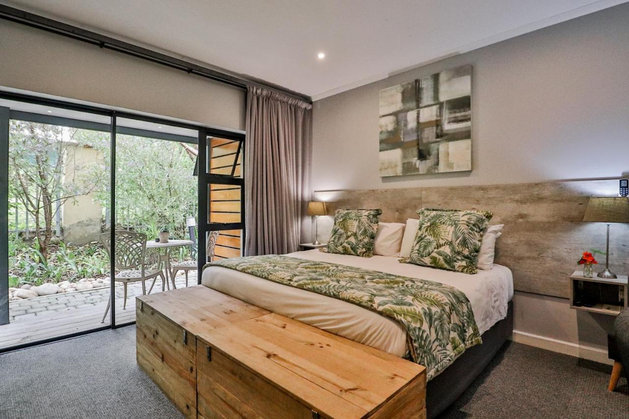 The Greens Guest House นิสนา ภายนอก รูปภาพ